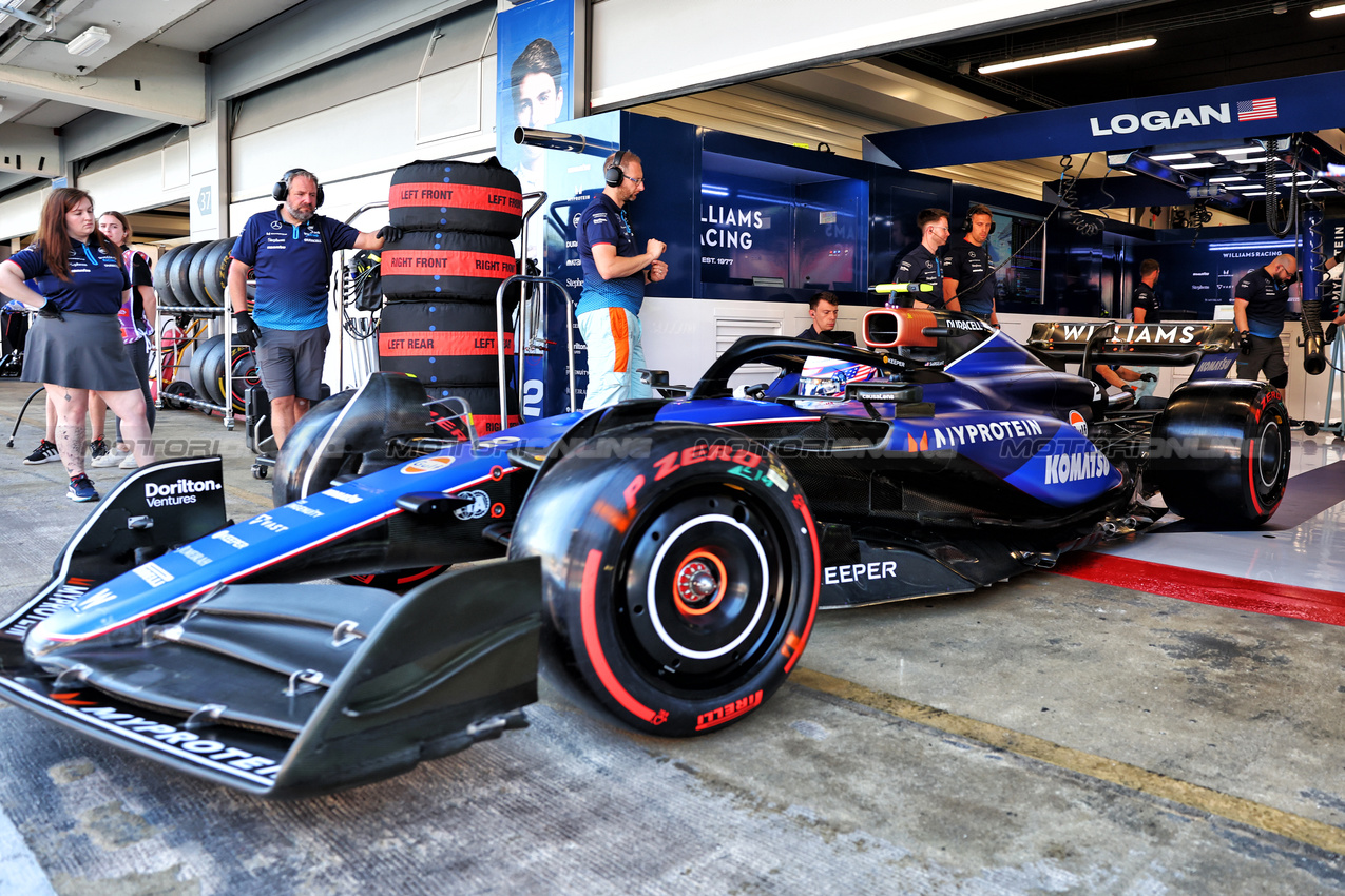 GP SPAGNA, Logan Sargeant (USA) Williams Racing FW46.

21.06.2024 Formula 1 World Championship, Rd 10, Spanish Grand Prix, Barcelona, Spain, Practice Day.

- www.xpbimages.com, EMail: requests@xpbimages.com © Copyright: Batchelor / XPB Images