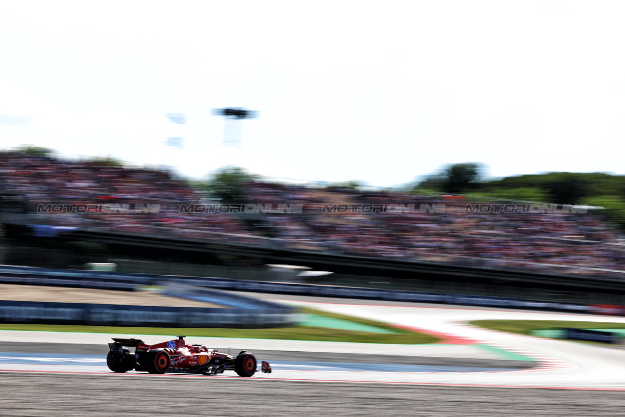 GP SPAGNA, Carlos Sainz Jr (ESP) Ferrari SF-24.

21.06.2024 Formula 1 World Championship, Rd 10, Spanish Grand Prix, Barcelona, Spain, Practice Day.

- www.xpbimages.com, EMail: requests@xpbimages.com © Copyright: Charniaux / XPB Images