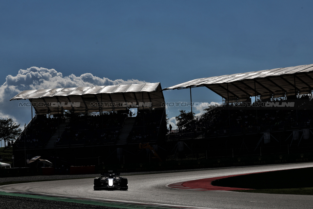 GP SPAGNA, Alexander Albon (THA) Williams Racing FW46.

21.06.2024 Formula 1 World Championship, Rd 10, Spanish Grand Prix, Barcelona, Spain, Practice Day.

- www.xpbimages.com, EMail: requests@xpbimages.com © Copyright: Rew / XPB Images