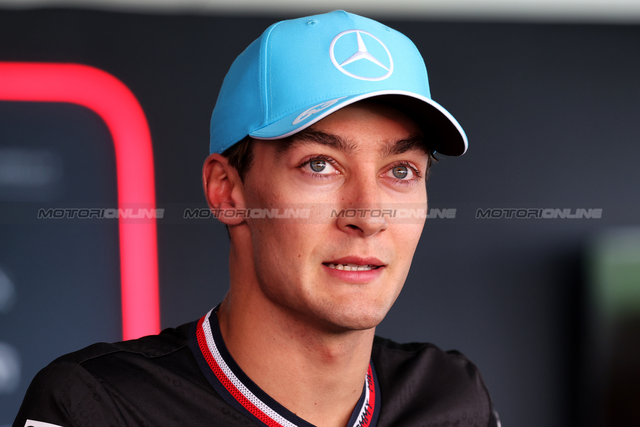 GP SPAGNA, George Russell (GBR) Mercedes AMG F1.

21.06.2024 Formula 1 World Championship, Rd 10, Spanish Grand Prix, Barcelona, Spain, Practice Day.

- www.xpbimages.com, EMail: requests@xpbimages.com © Copyright: Rew / XPB Images