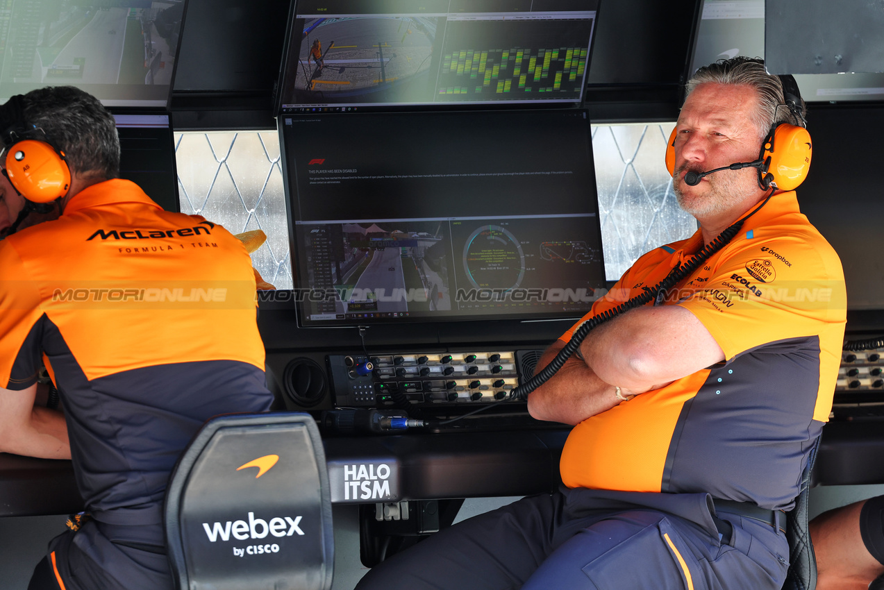 GP SPAGNA, Zak Brown (USA) McLaren Executive Director.

21.06.2024 Formula 1 World Championship, Rd 10, Spanish Grand Prix, Barcelona, Spain, Practice Day.

- www.xpbimages.com, EMail: requests@xpbimages.com © Copyright: Batchelor / XPB Images