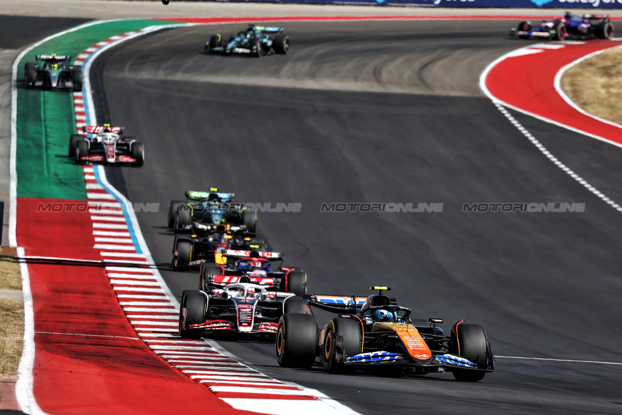 GP STATI UNITI, Pierre Gasly (FRA) Alpine F1 Team A524.

20.10.2024. Formula 1 World Championship, Rd 19, United States Grand Prix, Austin, Texas, USA, Gara Day.

- www.xpbimages.com, EMail: requests@xpbimages.com © Copyright: Moy / XPB Images