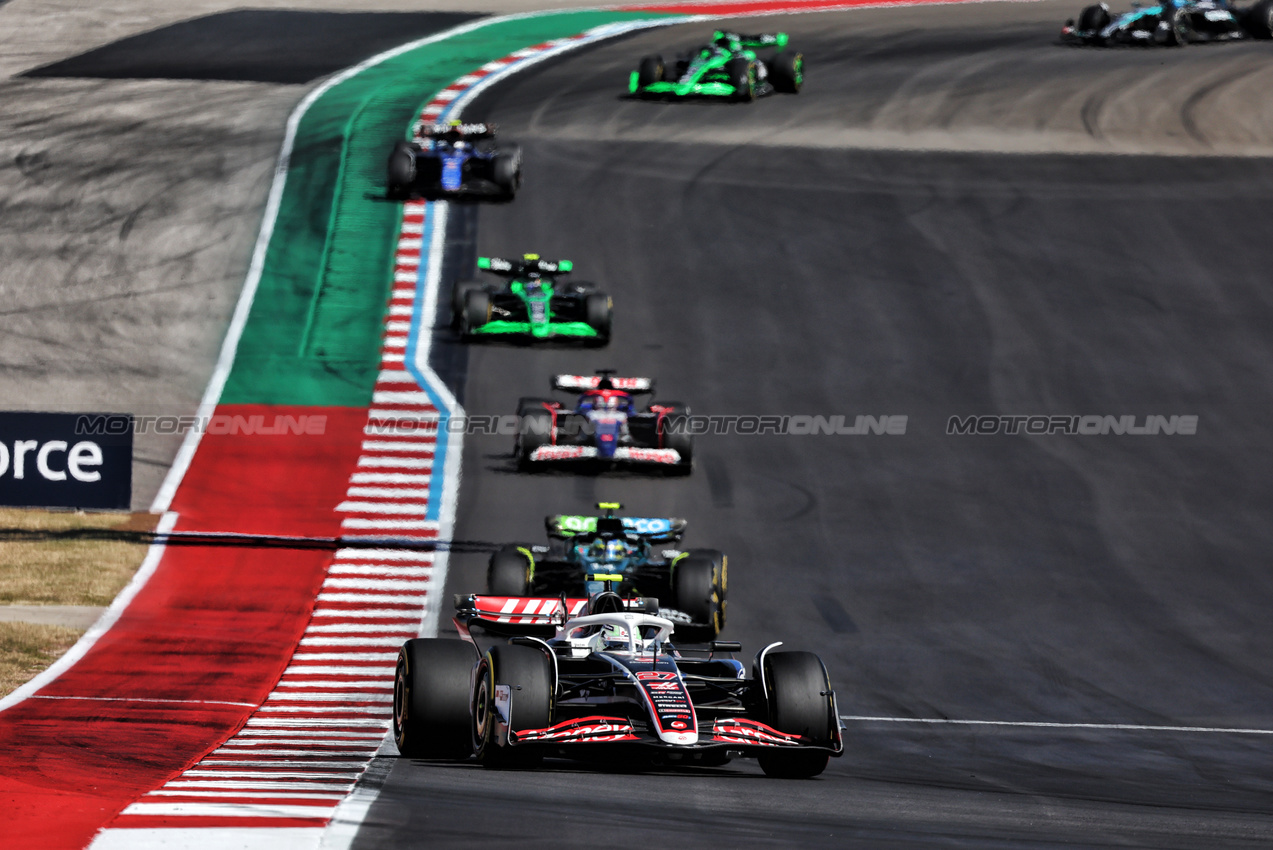 GP STATI UNITI, Nico Hulkenberg (GER) Haas VF-24.

20.10.2024. Formula 1 World Championship, Rd 19, United States Grand Prix, Austin, Texas, USA, Gara Day.

- www.xpbimages.com, EMail: requests@xpbimages.com © Copyright: Moy / XPB Images