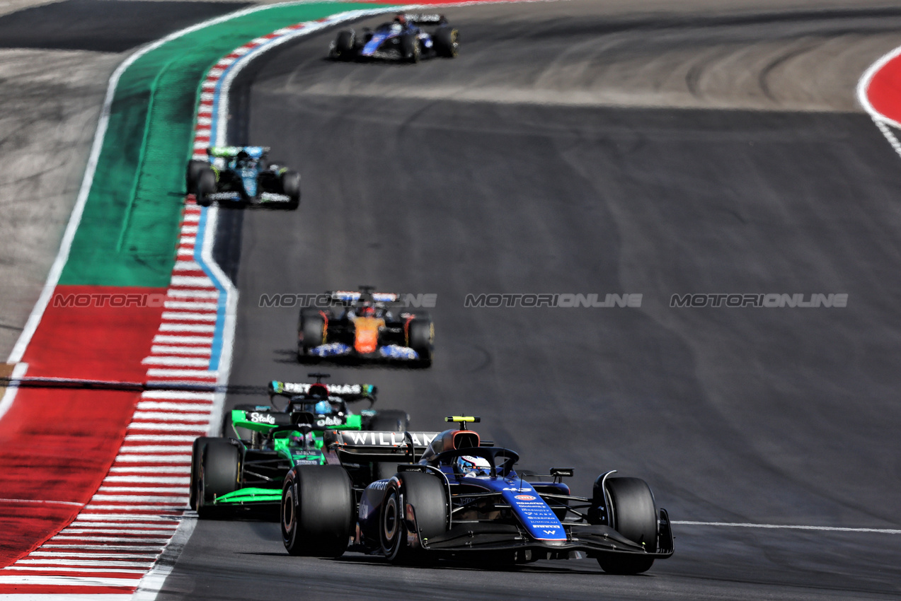 GP STATI UNITI, Franco Colapinto (ARG) Williams Racing FW46.

20.10.2024. Formula 1 World Championship, Rd 19, United States Grand Prix, Austin, Texas, USA, Gara Day.

- www.xpbimages.com, EMail: requests@xpbimages.com © Copyright: Moy / XPB Images