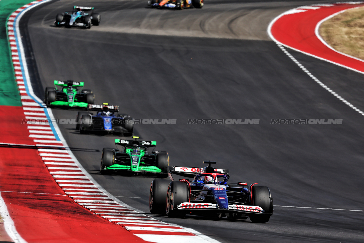 GP STATI UNITI, Liam Lawson (NZL) RB VCARB 01.

20.10.2024. Formula 1 World Championship, Rd 19, United States Grand Prix, Austin, Texas, USA, Gara Day.

- www.xpbimages.com, EMail: requests@xpbimages.com © Copyright: Moy / XPB Images