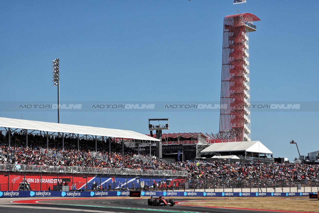 GP STATI UNITI, Carlos Sainz Jr (ESP) Ferrari SF-24.

20.10.2024. Formula 1 World Championship, Rd 19, United States Grand Prix, Austin, Texas, USA, Gara Day.

- www.xpbimages.com, EMail: requests@xpbimages.com © Copyright: Moy / XPB Images