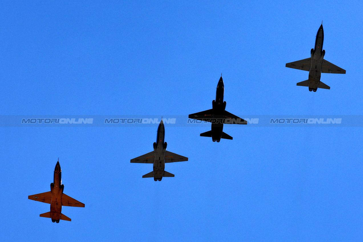 GP STATI UNITI, Circuit Atmosfera - air display.

20.10.2024. Formula 1 World Championship, Rd 19, United States Grand Prix, Austin, Texas, USA, Gara Day.

- www.xpbimages.com, EMail: requests@xpbimages.com © Copyright: Moy / XPB Images