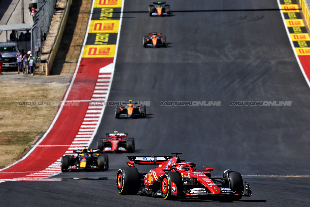 GP STATI UNITI, Charles Leclerc (MON) Ferrari SF-24.

20.10.2024. Formula 1 World Championship, Rd 19, United States Grand Prix, Austin, Texas, USA, Gara Day.

- www.xpbimages.com, EMail: requests@xpbimages.com © Copyright: Batchelor / XPB Images