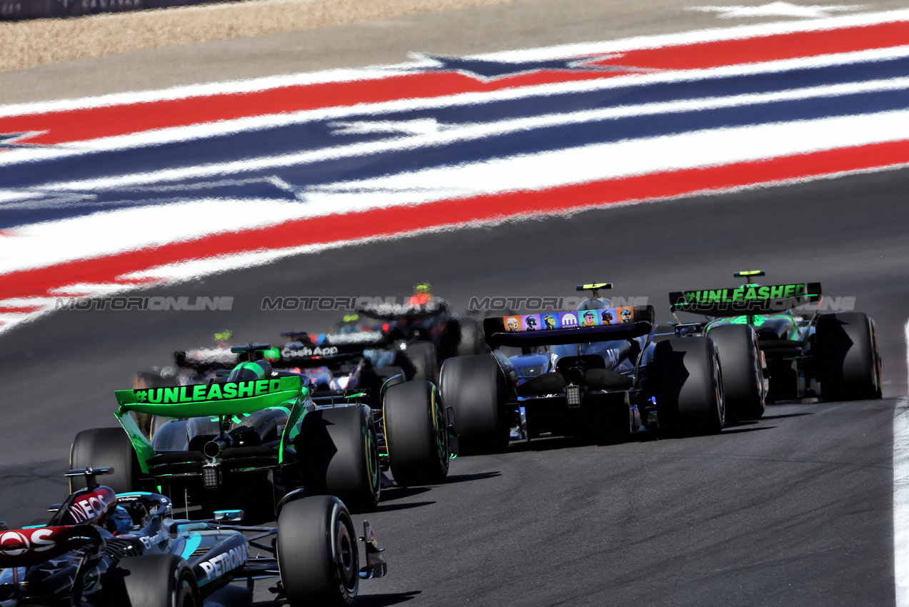 GP STATI UNITI, Franco Colapinto (ARG) Williams Racing FW46.

20.10.2024. Formula 1 World Championship, Rd 19, United States Grand Prix, Austin, Texas, USA, Gara Day.

- www.xpbimages.com, EMail: requests@xpbimages.com © Copyright: Batchelor / XPB Images