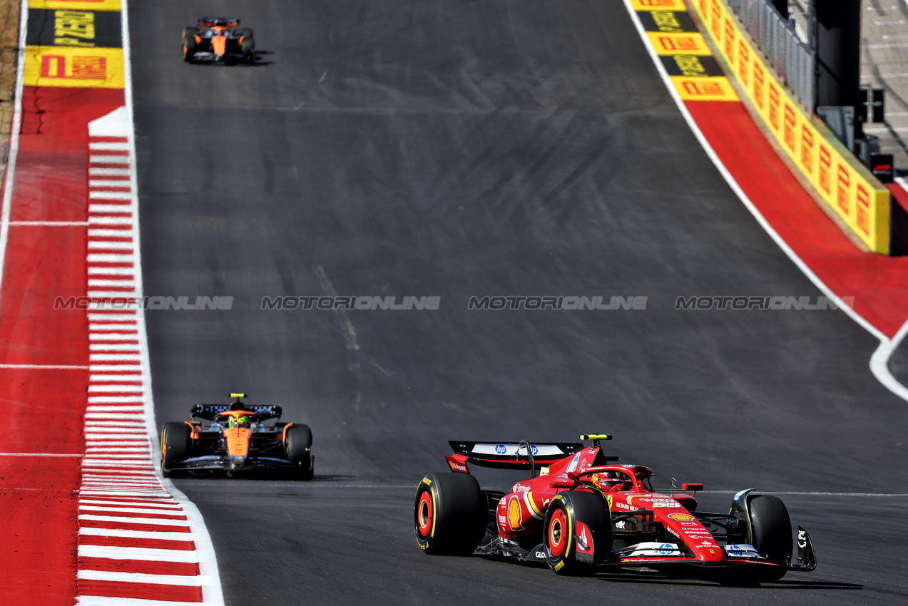 GP STATI UNITI, Carlos Sainz Jr (ESP) Ferrari SF-24.

20.10.2024. Formula 1 World Championship, Rd 19, United States Grand Prix, Austin, Texas, USA, Gara Day.

- www.xpbimages.com, EMail: requests@xpbimages.com © Copyright: Batchelor / XPB Images