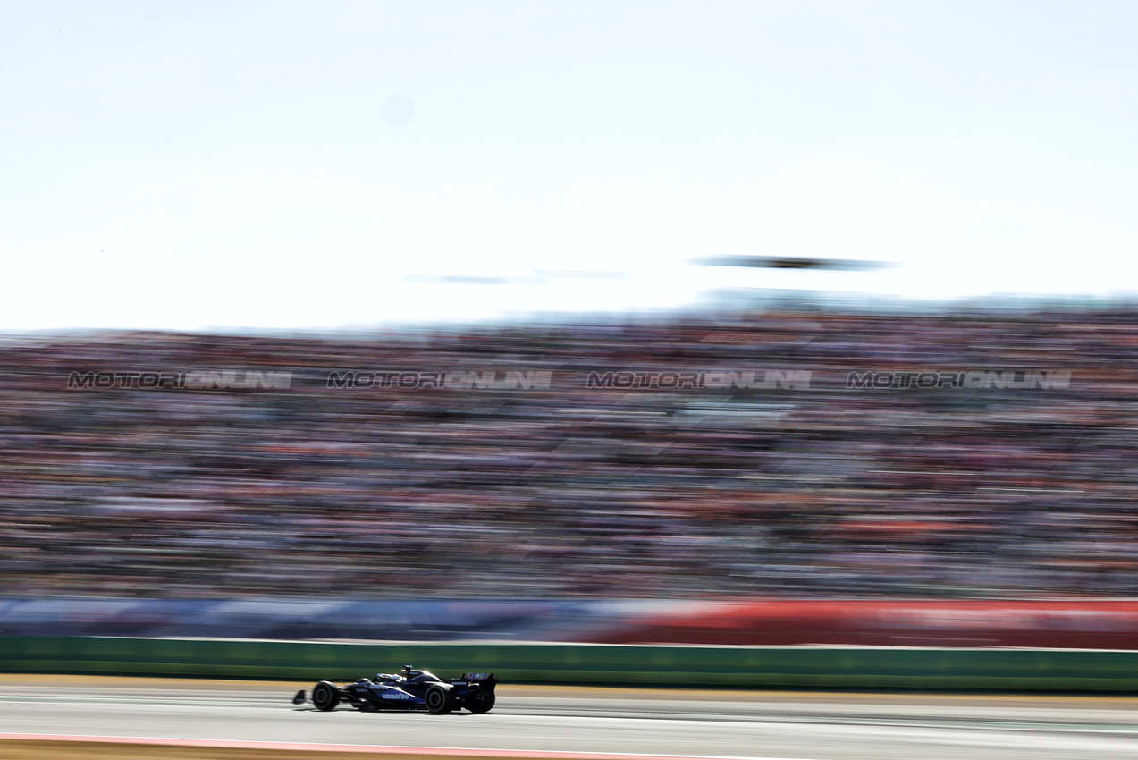 GP STATI UNITI, Alexander Albon (THA) Williams Racing FW46.

20.10.2024. Formula 1 World Championship, Rd 19, United States Grand Prix, Austin, Texas, USA, Gara Day.

- www.xpbimages.com, EMail: requests@xpbimages.com © Copyright: Bearne / XPB Images