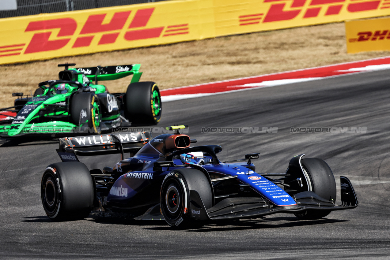 GP STATI UNITI, Franco Colapinto (ARG) Williams Racing FW46.

20.10.2024. Formula 1 World Championship, Rd 19, United States Grand Prix, Austin, Texas, USA, Gara Day.

- www.xpbimages.com, EMail: requests@xpbimages.com © Copyright: Bearne / XPB Images