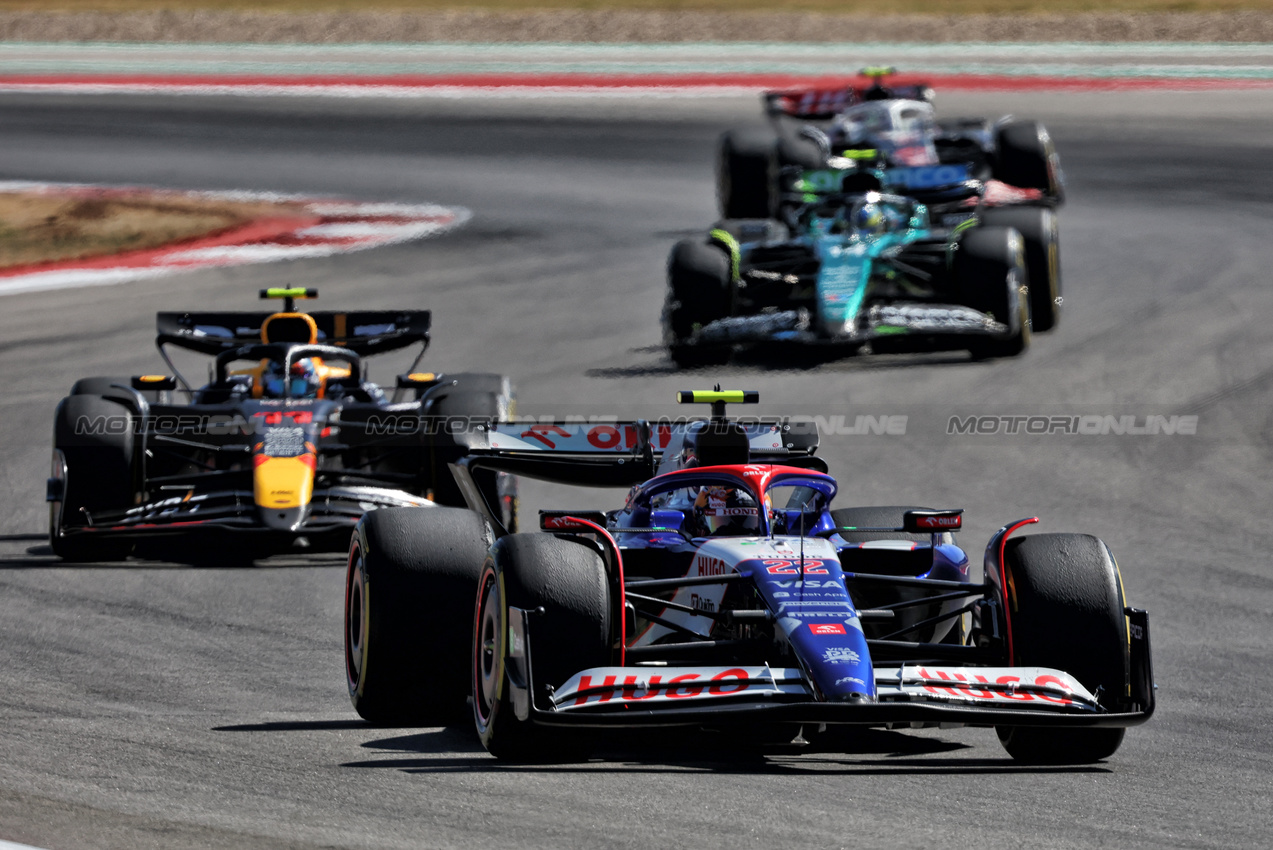 GP STATI UNITI, Yuki Tsunoda (JPN) RB VCARB 01.

20.10.2024. Formula 1 World Championship, Rd 19, United States Grand Prix, Austin, Texas, USA, Gara Day.

- www.xpbimages.com, EMail: requests@xpbimages.com © Copyright: Bearne / XPB Images