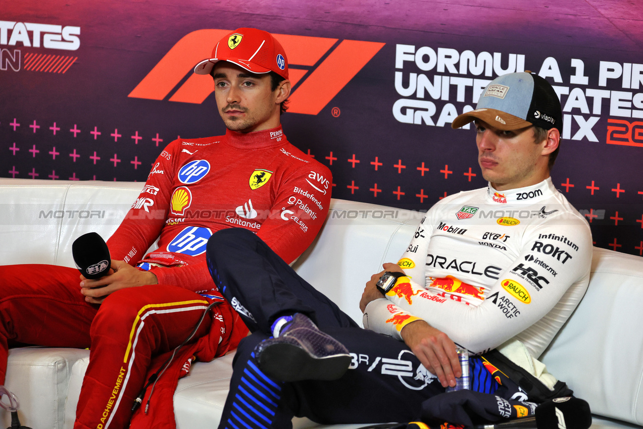 GP STATI UNITI, (L to R): Charles Leclerc (MON) Ferrari e Max Verstappen (NLD) Red Bull Racing in the post race FIA Press Conference.

20.10.2024. Formula 1 World Championship, Rd 19, United States Grand Prix, Austin, Texas, USA, Gara Day.

- www.xpbimages.com, EMail: requests@xpbimages.com © Copyright: Moy / XPB Images