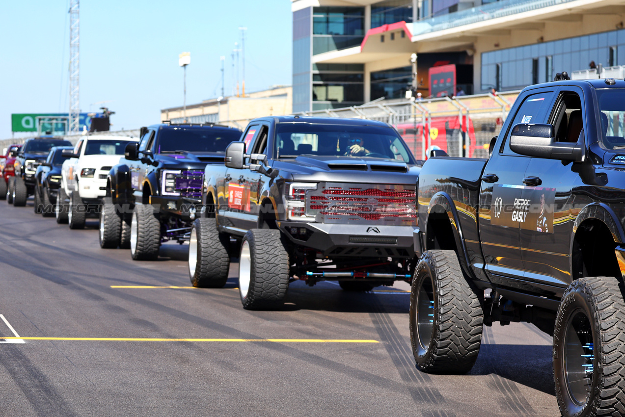 GP STATI UNITI, Drivers' parade vehicles.

20.10.2024. Formula 1 World Championship, Rd 19, United States Grand Prix, Austin, Texas, USA, Gara Day.

- www.xpbimages.com, EMail: requests@xpbimages.com © Copyright: Batchelor / XPB Images