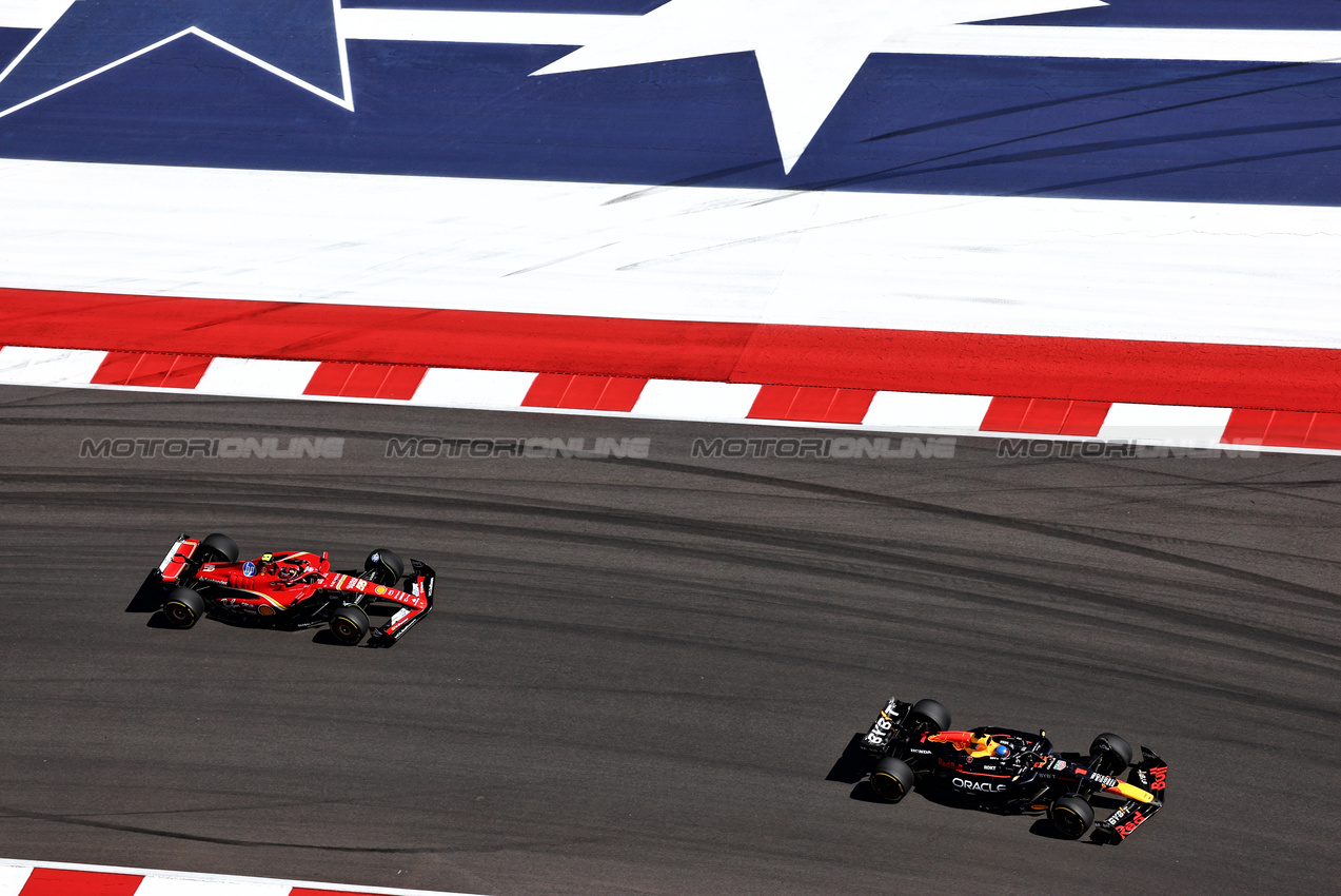 GP STATI UNITI, Max Verstappen (NLD) Red Bull Racing RB20.

20.10.2024. Formula 1 World Championship, Rd 19, United States Grand Prix, Austin, Texas, USA, Gara Day.

 - www.xpbimages.com, EMail: requests@xpbimages.com © Copyright: Coates / XPB Images