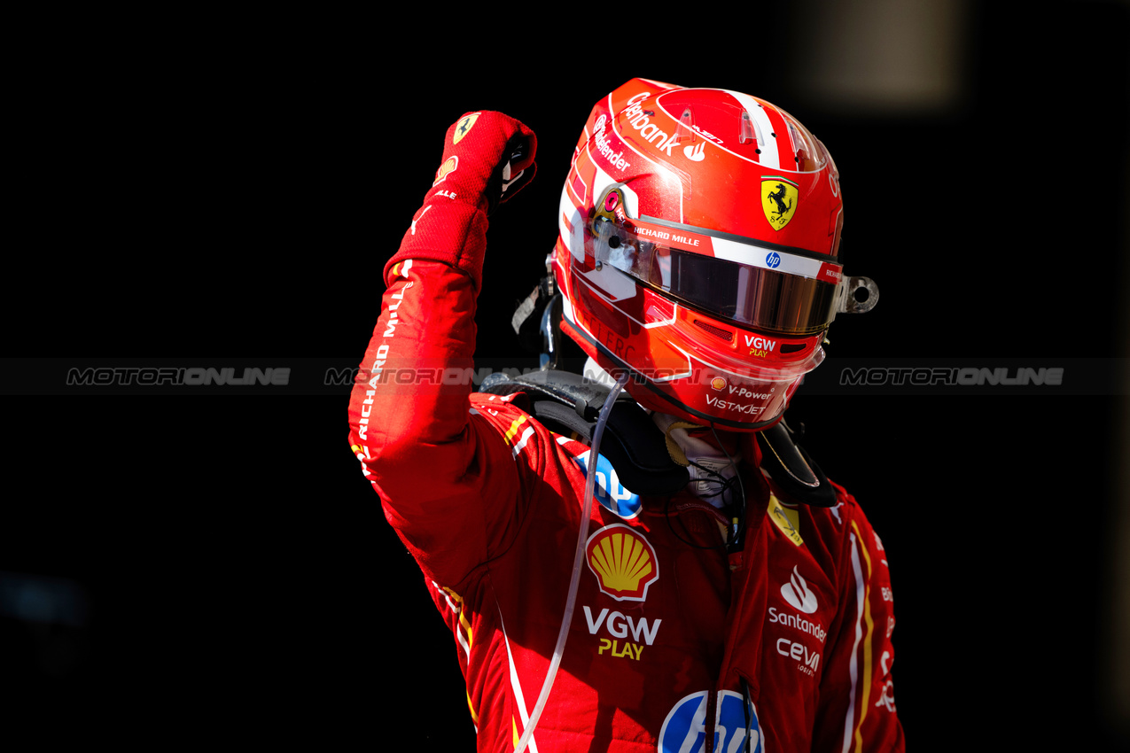 GP STATI UNITI, Gara winner Charles Leclerc (MON) Ferrari celebrates in parc ferme.

20.10.2024. Formula 1 World Championship, Rd 19, United States Grand Prix, Austin, Texas, USA, Gara Day.

- www.xpbimages.com, EMail: requests@xpbimages.com © Copyright: Price / XPB Images