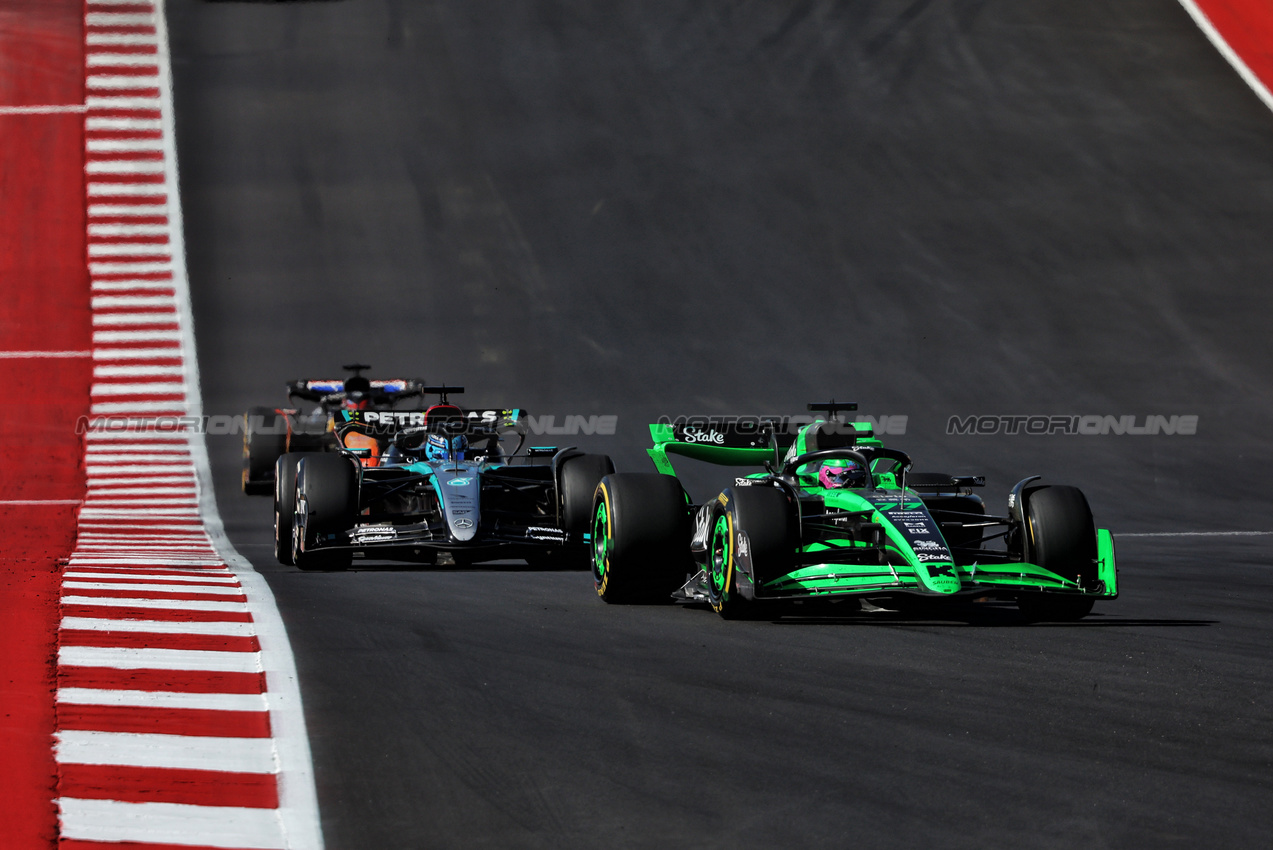 GP STATI UNITI, Valtteri Bottas (FIN) Sauber C44.

20.10.2024. Formula 1 World Championship, Rd 19, United States Grand Prix, Austin, Texas, USA, Gara Day.

 - www.xpbimages.com, EMail: requests@xpbimages.com © Copyright: Rew / XPB Images