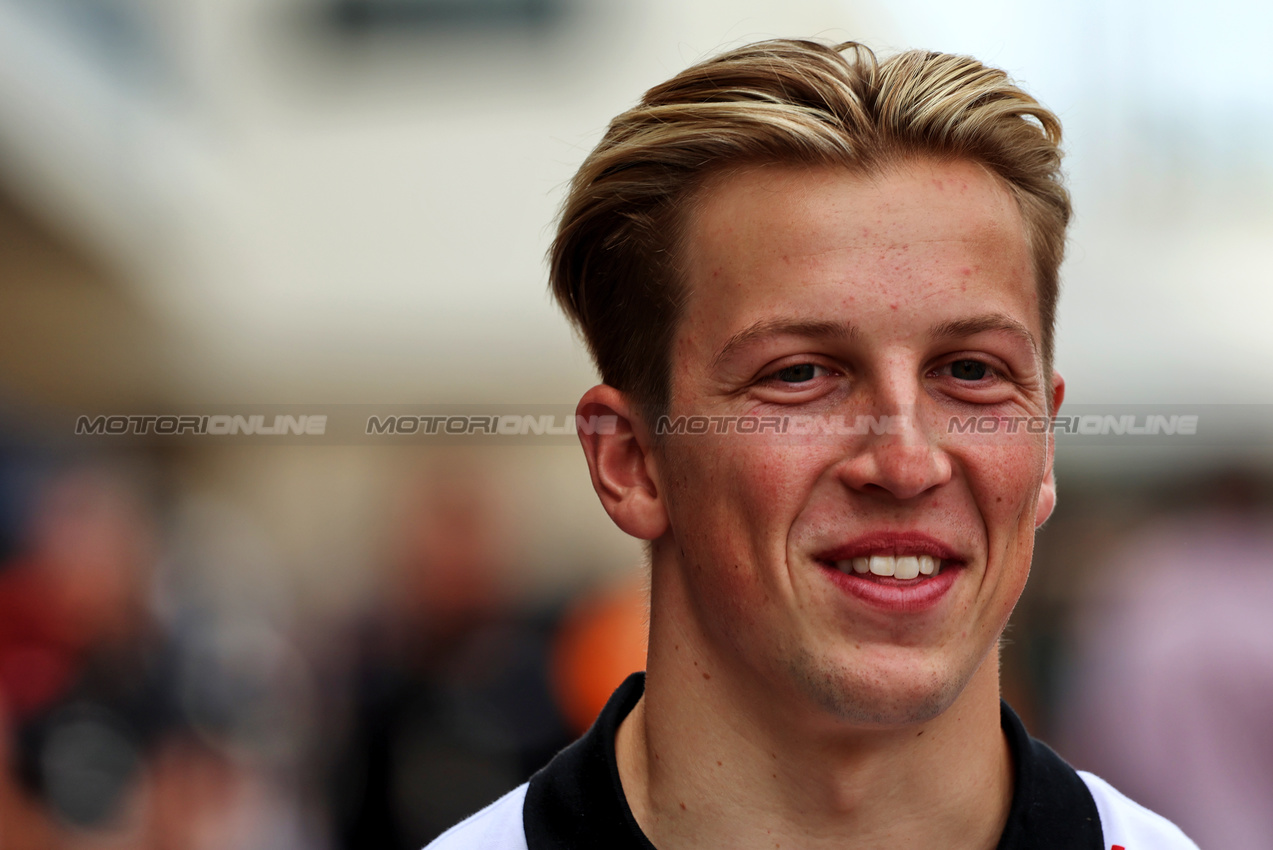 GP STATI UNITI, Liam Lawson (NZL) RB.

17.10.2024. Formula 1 World Championship, Rd 19, United States Grand Prix, Austin, Texas, USA, Preparation Day.

 - www.xpbimages.com, EMail: requests@xpbimages.com © Copyright: Rew / XPB Images