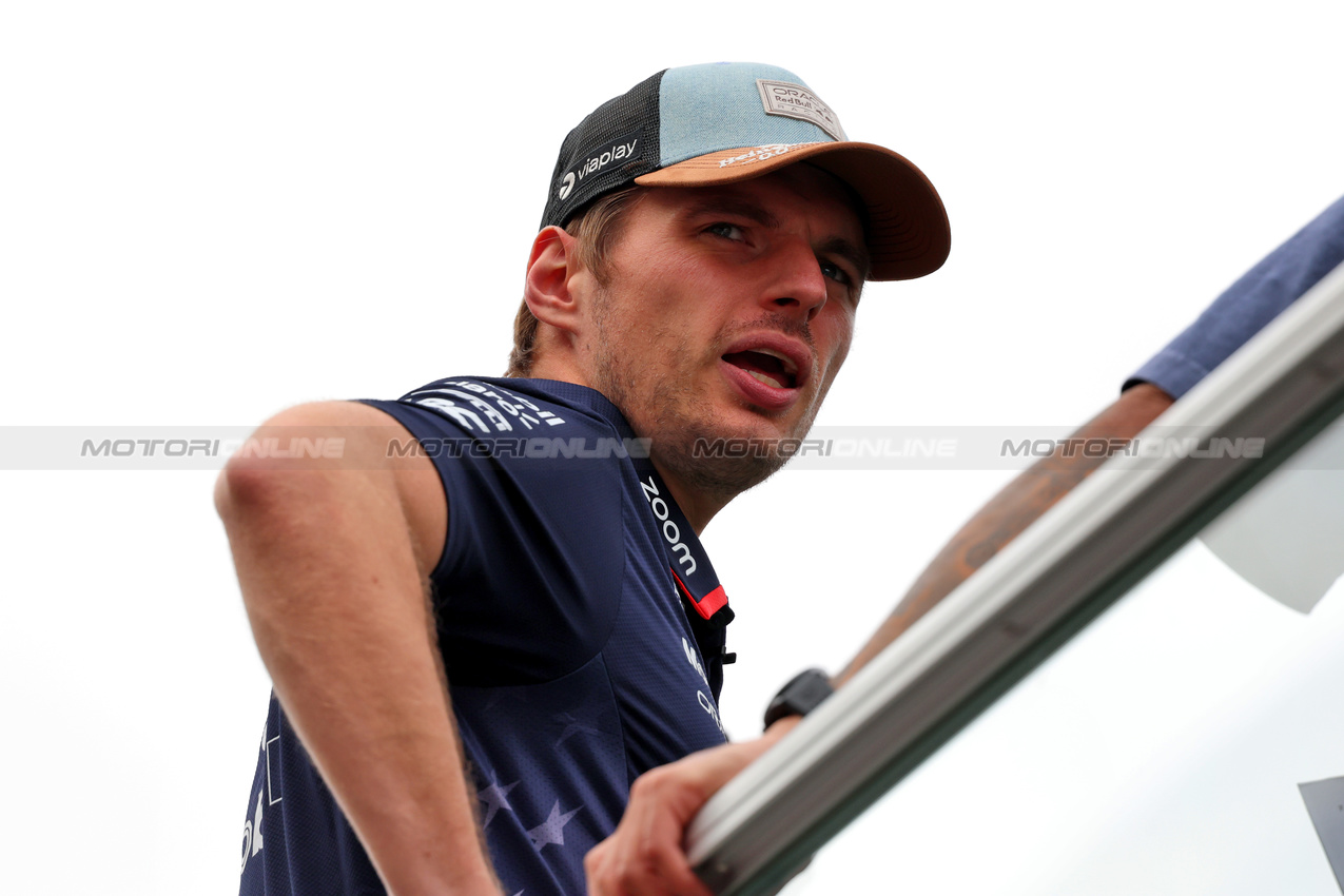 GP STATI UNITI, Max Verstappen (NLD) Red Bull Racing.

17.10.2024. Formula 1 World Championship, Rd 19, United States Grand Prix, Austin, Texas, USA, Preparation Day.

 - www.xpbimages.com, EMail: requests@xpbimages.com © Copyright: Rew / XPB Images