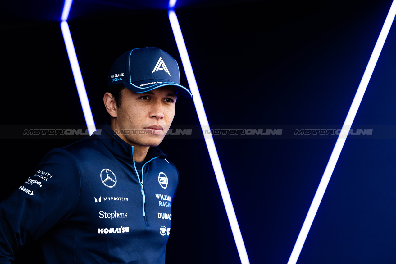 GP STATI UNITI, Alexander Albon (THA) Williams Racing.

17.10.2024. Formula 1 World Championship, Rd 19, United States Grand Prix, Austin, Texas, USA, Preparation Day.

- www.xpbimages.com, EMail: requests@xpbimages.com © Copyright: Price / XPB Images