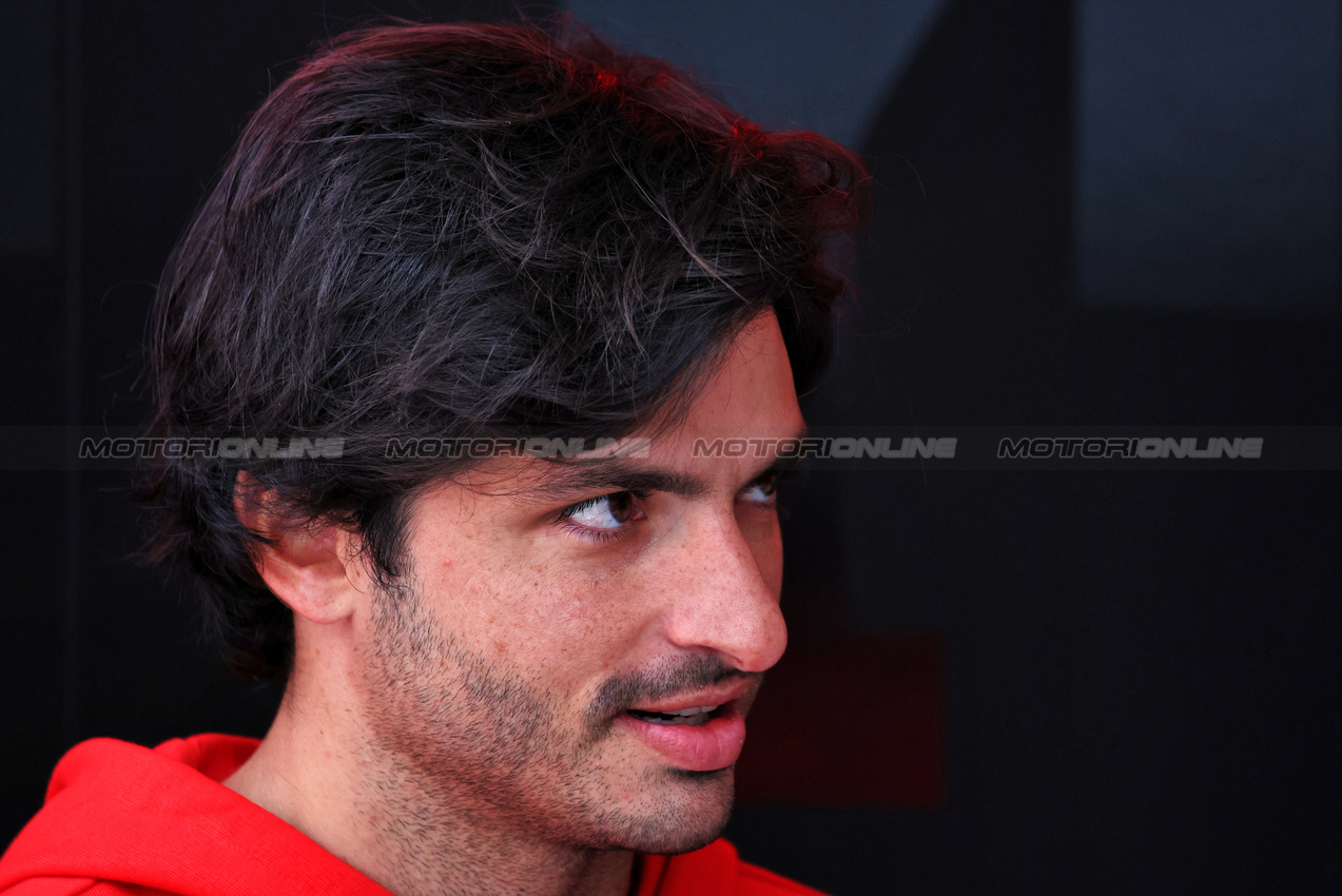 GP STATI UNITI, Carlos Sainz Jr (ESP) Ferrari.

17.10.2024. Formula 1 World Championship, Rd 19, United States Grand Prix, Austin, Texas, USA, Preparation Day.

 - www.xpbimages.com, EMail: requests@xpbimages.com © Copyright: Rew / XPB Images