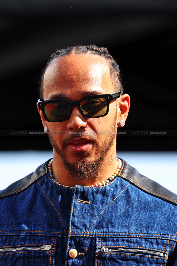 GP STATI UNITI, Lewis Hamilton (GBR) Mercedes AMG F1.

17.10.2024. Formula 1 World Championship, Rd 19, United States Grand Prix, Austin, Texas, USA, Preparation Day.

 - www.xpbimages.com, EMail: requests@xpbimages.com © Copyright: Rew / XPB Images