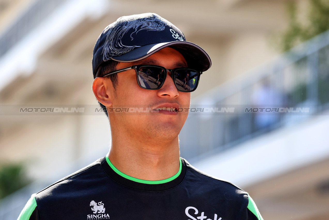 GP STATI UNITI, Zhou Guanyu (CHN) Sauber.

17.10.2024. Formula 1 World Championship, Rd 19, United States Grand Prix, Austin, Texas, USA, Preparation Day.

 - www.xpbimages.com, EMail: requests@xpbimages.com © Copyright: Rew / XPB Images