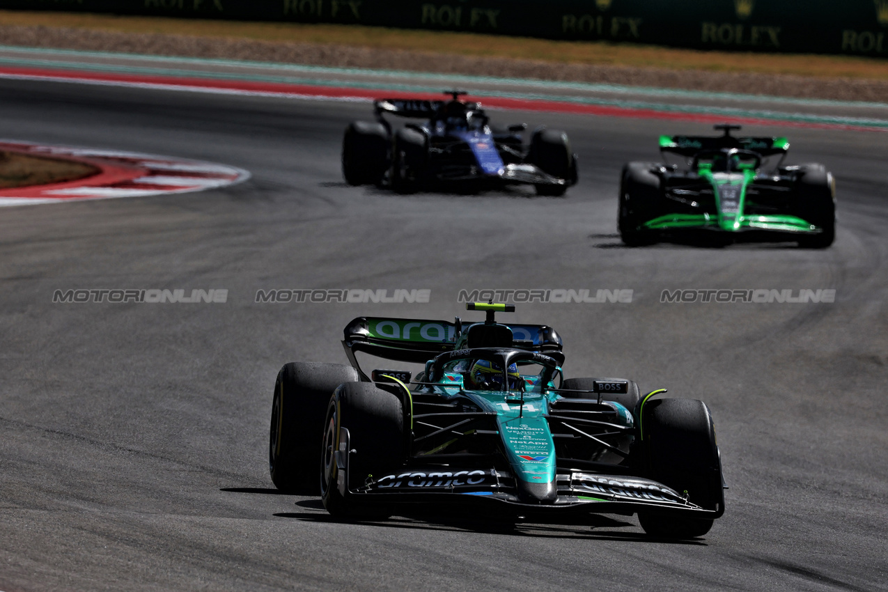 GP STATI UNITI, Fernando Alonso (ESP) Aston Martin F1 Team AMR24.

19.10.2024. Formula 1 World Championship, Rd 19, United States Grand Prix, Austin, Texas, USA, Sprint e Qualifiche Day.

 - www.xpbimages.com, EMail: requests@xpbimages.com © Copyright: Coates / XPB Images