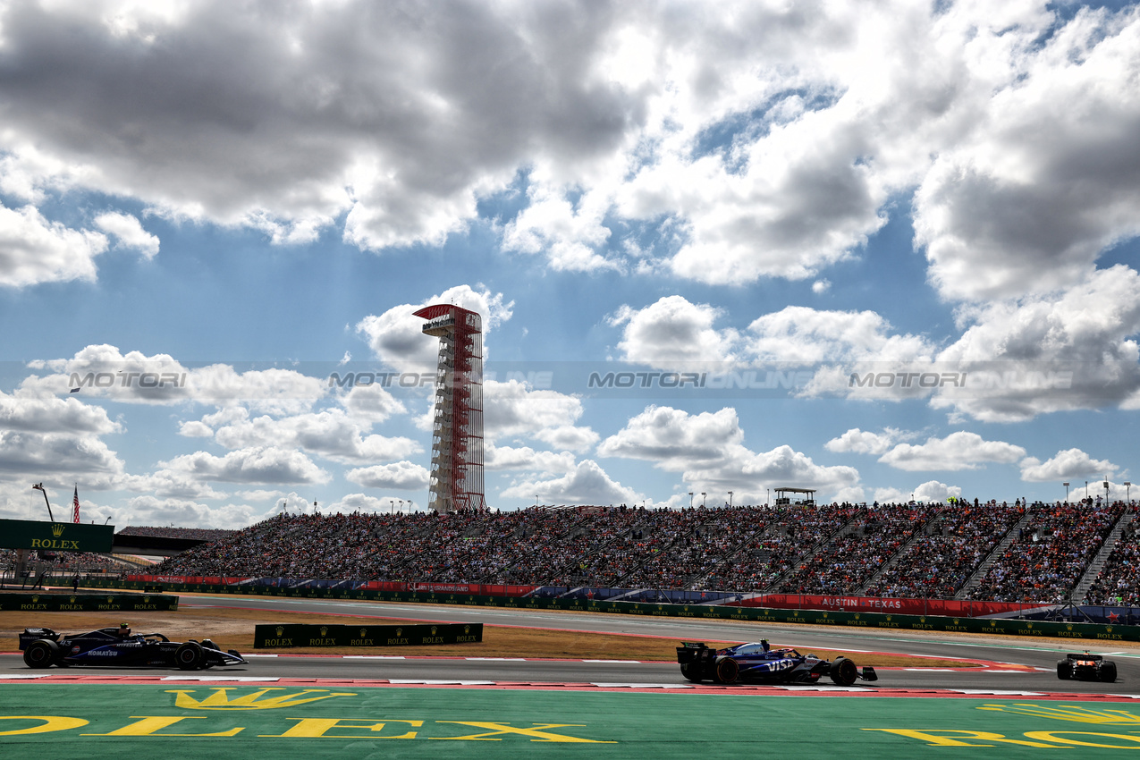 GP STATI UNITI, Franco Colapinto (ARG) Williams Racing FW46.

19.10.2024. Formula 1 World Championship, Rd 19, United States Grand Prix, Austin, Texas, USA, Sprint e Qualifiche Day.

 - www.xpbimages.com, EMail: requests@xpbimages.com © Copyright: Coates / XPB Images