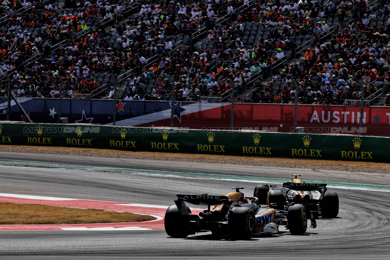 GP STATI UNITI, Pierre Gasly (FRA) Alpine F1 Team A524 davanti a team mate Esteban Ocon (FRA) Alpine F1 Team A524.

19.10.2024. Formula 1 World Championship, Rd 19, United States Grand Prix, Austin, Texas, USA, Sprint e Qualifiche Day.

 - www.xpbimages.com, EMail: requests@xpbimages.com © Copyright: Coates / XPB Images