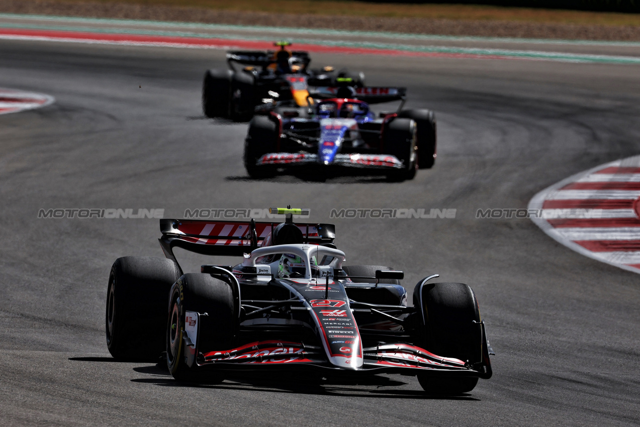 GP STATI UNITI, Nico Hulkenberg (GER) Haas VF-24.

19.10.2024. Formula 1 World Championship, Rd 19, United States Grand Prix, Austin, Texas, USA, Sprint e Qualifiche Day.

 - www.xpbimages.com, EMail: requests@xpbimages.com © Copyright: Coates / XPB Images