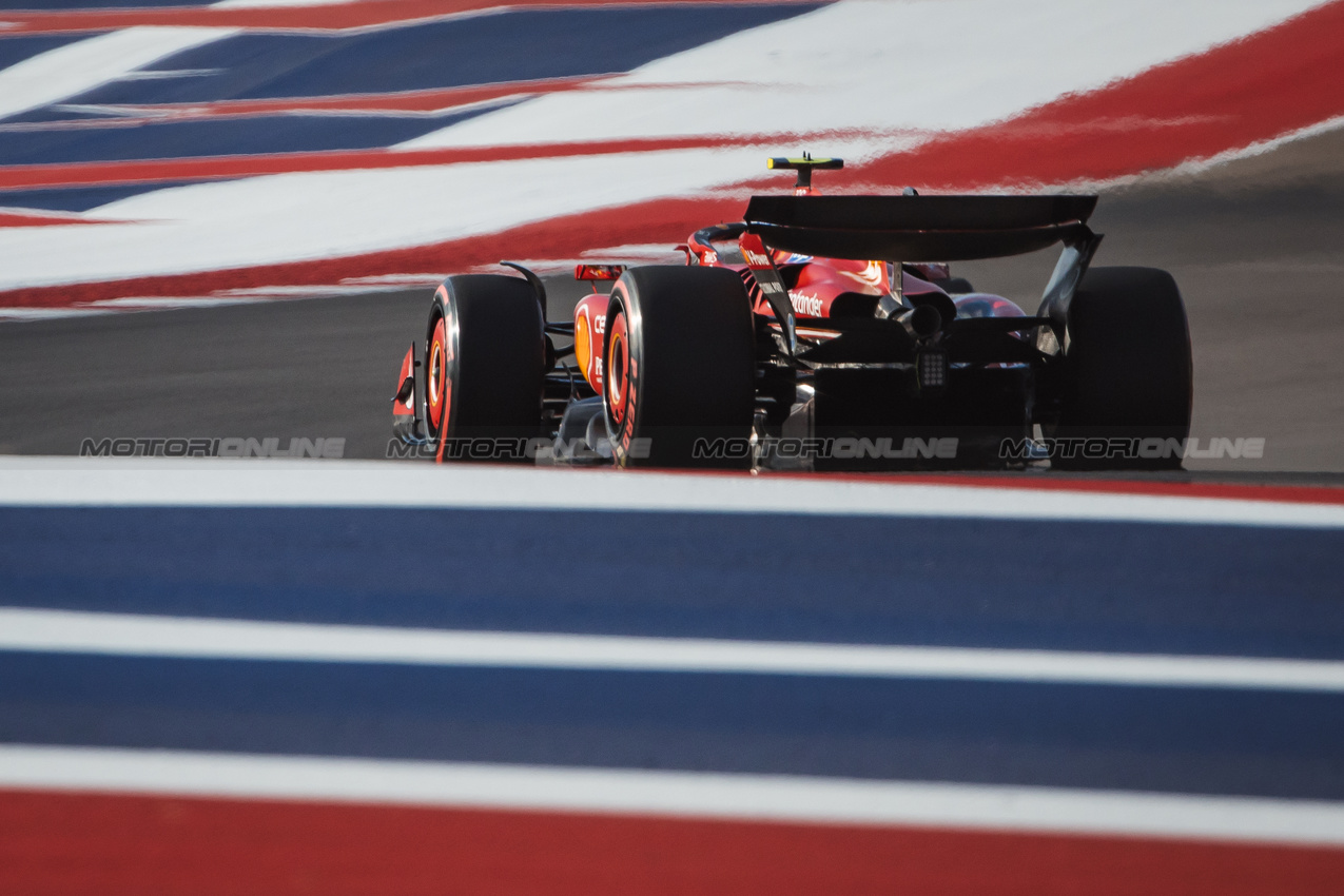 GP STATI UNITI, Carlos Sainz Jr (ESP) Ferrari SF-24.

19.10.2024. Formula 1 World Championship, Rd 19, United States Grand Prix, Austin, Texas, USA, Sprint e Qualifiche Day.

- www.xpbimages.com, EMail: requests@xpbimages.com © Copyright: Bearne / XPB Images