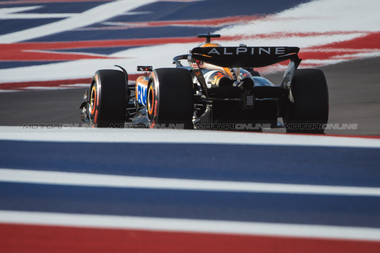 GP STATI UNITI, Esteban Ocon (FRA) Alpine F1 Team A524.

19.10.2024. Formula 1 World Championship, Rd 19, United States Grand Prix, Austin, Texas, USA, Sprint e Qualifiche Day.

- www.xpbimages.com, EMail: requests@xpbimages.com © Copyright: Bearne / XPB Images