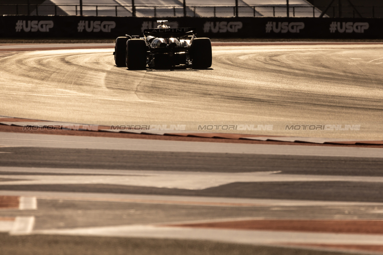 GP STATI UNITI, Esteban Ocon (FRA) Alpine F1 Team A524.

19.10.2024. Formula 1 World Championship, Rd 19, United States Grand Prix, Austin, Texas, USA, Sprint e Qualifiche Day.

- www.xpbimages.com, EMail: requests@xpbimages.com © Copyright: Bearne / XPB Images