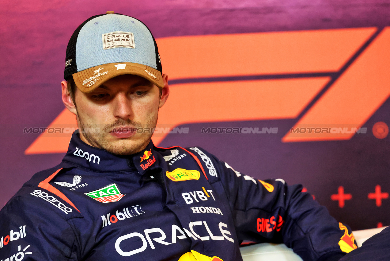 GP STATI UNITI, Max Verstappen (NLD) Red Bull Racing in the post qualifying FIA Press Conference.

19.10.2024. Formula 1 World Championship, Rd 19, United States Grand Prix, Austin, Texas, USA, Sprint e Qualifiche Day.

- www.xpbimages.com, EMail: requests@xpbimages.com © Copyright: Batchelor / XPB Images