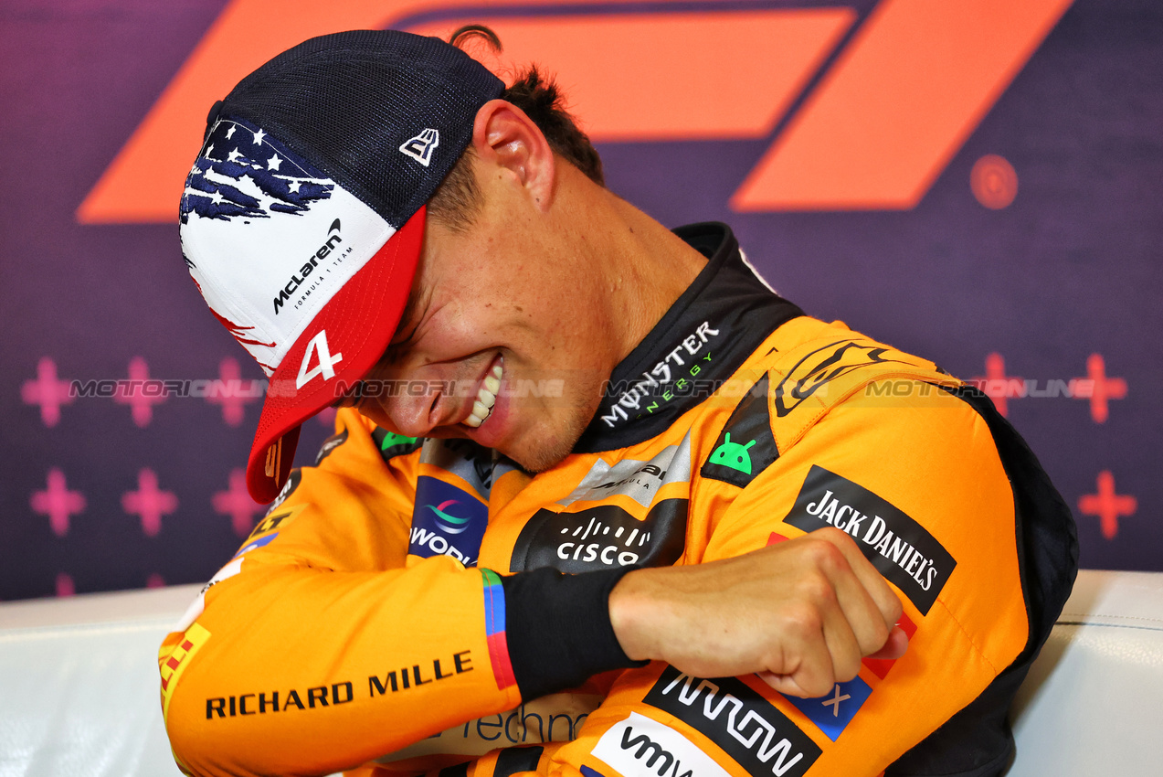 GP STATI UNITI, Lando Norris (GBR) McLaren in the post qualifying FIA Press Conference.

19.10.2024. Formula 1 World Championship, Rd 19, United States Grand Prix, Austin, Texas, USA, Sprint e Qualifiche Day.

- www.xpbimages.com, EMail: requests@xpbimages.com © Copyright: Batchelor / XPB Images