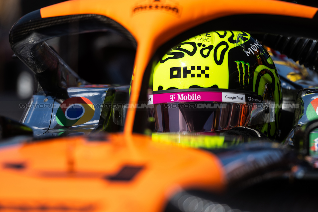 GP STATI UNITI, Lando Norris (GBR) McLaren MCL38.

19.10.2024. Formula 1 World Championship, Rd 19, United States Grand Prix, Austin, Texas, USA, Sprint e Qualifiche Day.

- www.xpbimages.com, EMail: requests@xpbimages.com © Copyright: Price / XPB Images