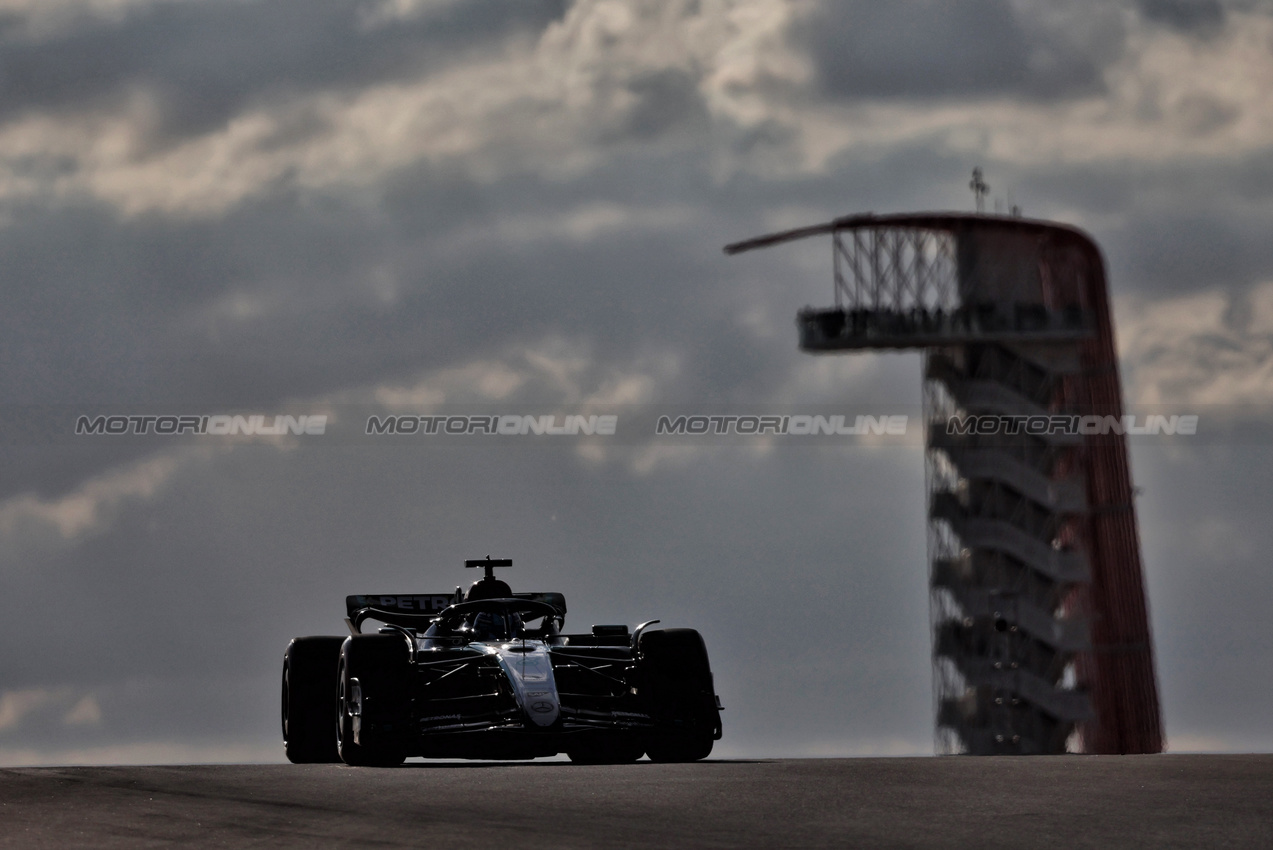 GP STATI UNITI, George Russell (GBR) Mercedes AMG F1 W15.

19.10.2024. Formula 1 World Championship, Rd 19, United States Grand Prix, Austin, Texas, USA, Sprint e Qualifiche Day.

 - www.xpbimages.com, EMail: requests@xpbimages.com © Copyright: Rew / XPB Images