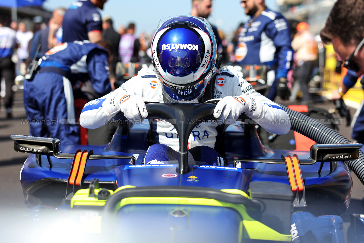 GP STATI UNITI, Franco Colapinto (ARG) Williams Racing FW46 on the grid.

19.10.2024. Formula 1 World Championship, Rd 19, United States Grand Prix, Austin, Texas, USA, Sprint e Qualifiche Day.

- www.xpbimages.com, EMail: requests@xpbimages.com © Copyright: Bearne / XPB Images