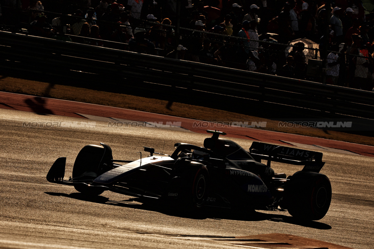 GP STATI UNITI, Franco Colapinto (ARG) Williams Racing FW46.

19.10.2024. Formula 1 World Championship, Rd 19, United States Grand Prix, Austin, Texas, USA, Sprint e Qualifiche Day.

 - www.xpbimages.com, EMail: requests@xpbimages.com © Copyright: Coates / XPB Images