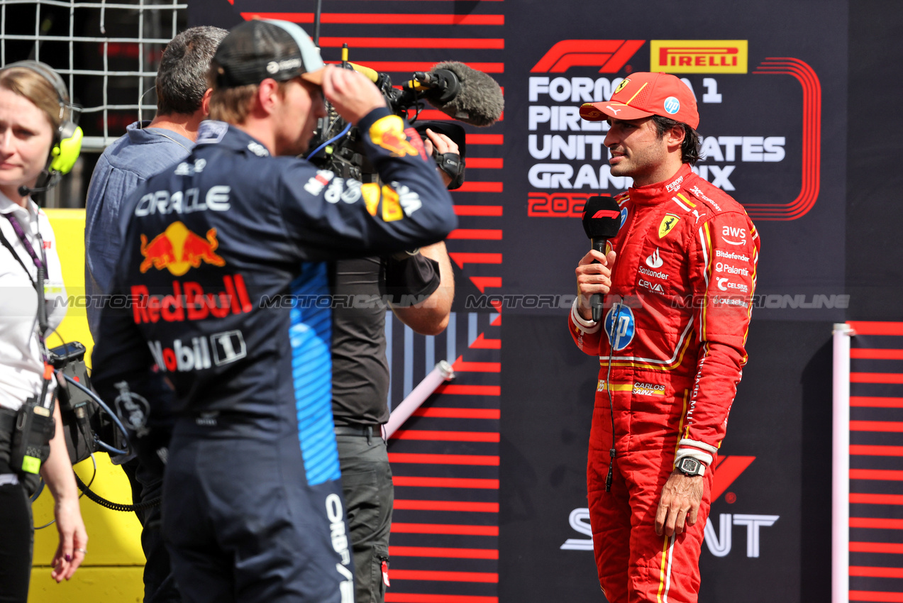 GP STATI UNITI, Carlos Sainz Jr (ESP) Ferrari in Sprint parc ferme.

19.10.2024. Formula 1 World Championship, Rd 19, United States Grand Prix, Austin, Texas, USA, Sprint e Qualifiche Day.

- www.xpbimages.com, EMail: requests@xpbimages.com © Copyright: Bearne / XPB Images