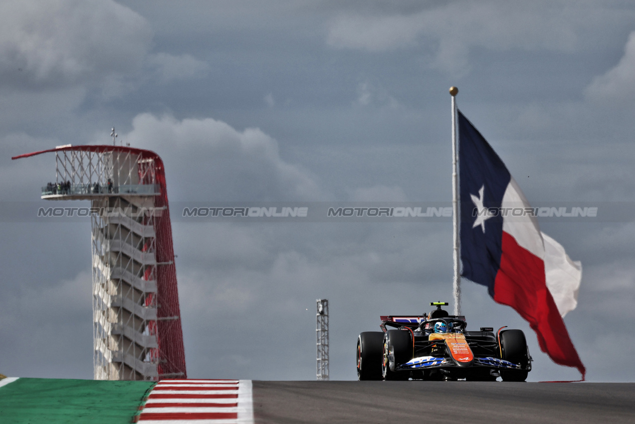 GP STATI UNITI, Pierre Gasly (FRA) Alpine F1 Team A524.

18.10.2024. Formula 1 World Championship, Rd 19, United States Grand Prix, Austin, Texas, USA, Sprint Qualifiche Day

- www.xpbimages.com, EMail: requests@xpbimages.com © Copyright: Moy / XPB Images