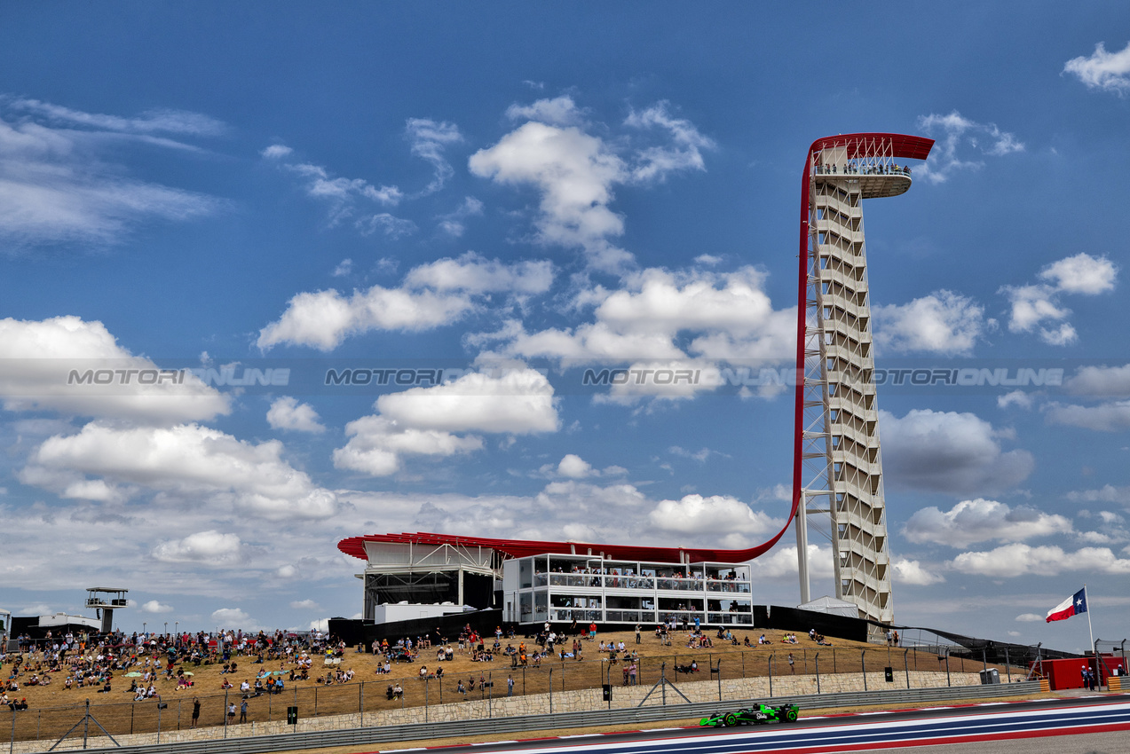 GP STATI UNITI, Valtteri Bottas (FIN) Sauber C44.

18.10.2024. Formula 1 World Championship, Rd 19, United States Grand Prix, Austin, Texas, USA, Sprint Qualifiche Day

 - www.xpbimages.com, EMail: requests@xpbimages.com © Copyright: Rew / XPB Images