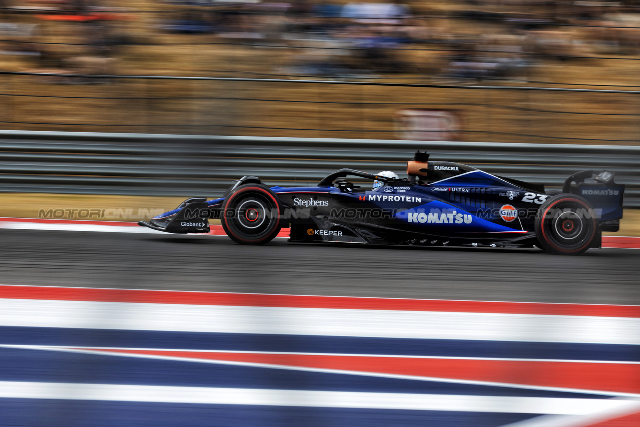 GP STATI UNITI, Alexander Albon (THA) Williams Racing FW46.

18.10.2024. Formula 1 World Championship, Rd 19, United States Grand Prix, Austin, Texas, USA, Sprint Qualifiche Day

 - www.xpbimages.com, EMail: requests@xpbimages.com © Copyright: Rew / XPB Images