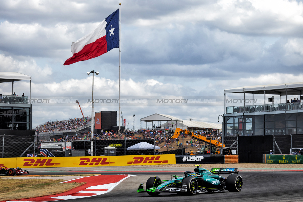 GP STATI UNITI, Fernando Alonso (ESP) Aston Martin F1 Team AMR24.

18.10.2024. Formula 1 World Championship, Rd 19, United States Grand Prix, Austin, Texas, USA, Sprint Qualifiche Day

 - www.xpbimages.com, EMail: requests@xpbimages.com © Copyright: Rew / XPB Images