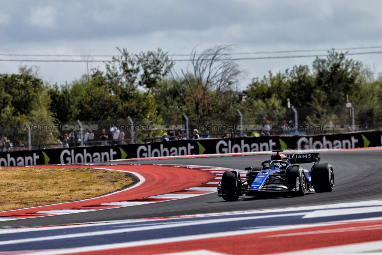 GP STATI UNITI, Alexander Albon (THA) Williams Racing FW46.

18.10.2024. Formula 1 World Championship, Rd 19, United States Grand Prix, Austin, Texas, USA, Sprint Qualifiche Day

 - www.xpbimages.com, EMail: requests@xpbimages.com © Copyright: Rew / XPB Images