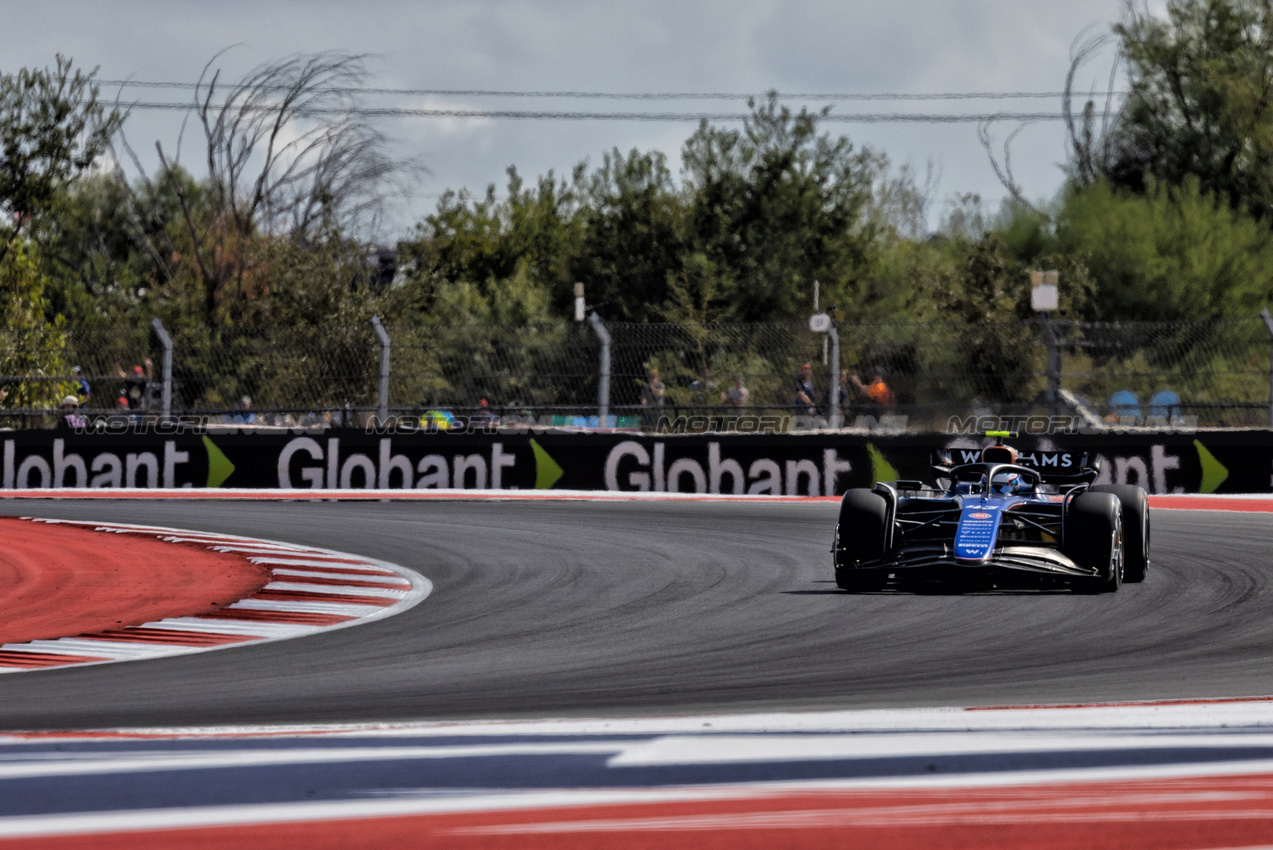 GP STATI UNITI, Franco Colapinto (ARG) Williams Racing FW46.

18.10.2024. Formula 1 World Championship, Rd 19, United States Grand Prix, Austin, Texas, USA, Sprint Qualifiche Day

 - www.xpbimages.com, EMail: requests@xpbimages.com © Copyright: Rew / XPB Images