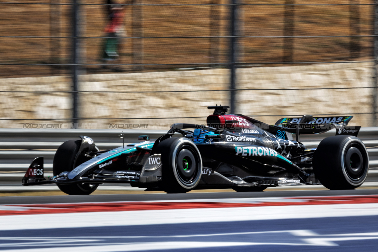 GP STATI UNITI, George Russell (GBR) Mercedes AMG F1 W15.

18.10.2024. Formula 1 World Championship, Rd 19, United States Grand Prix, Austin, Texas, USA, Sprint Qualifiche Day

 - www.xpbimages.com, EMail: requests@xpbimages.com © Copyright: Rew / XPB Images