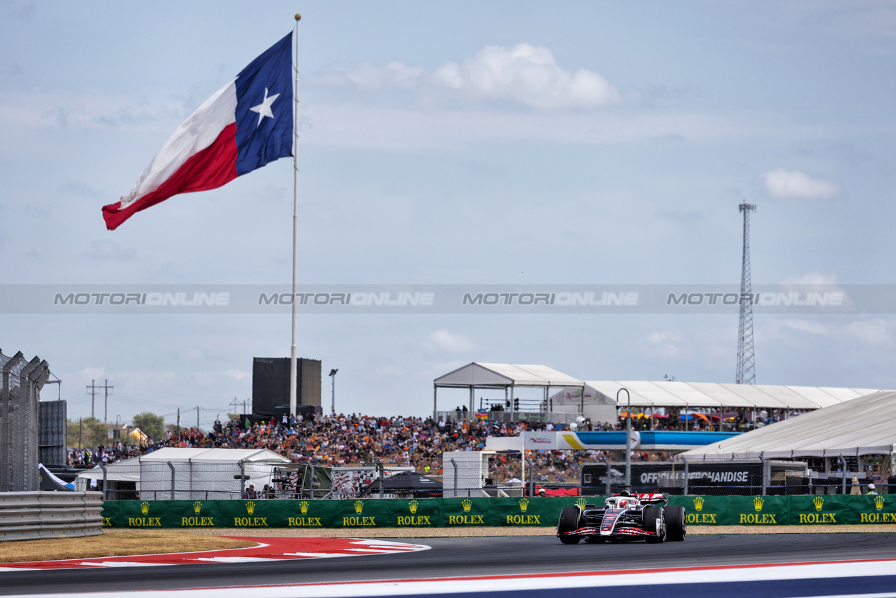 GP STATI UNITI, Kevin Magnussen (DEN) Haas VF-24.

18.10.2024. Formula 1 World Championship, Rd 19, United States Grand Prix, Austin, Texas, USA, Sprint Qualifiche Day

 - www.xpbimages.com, EMail: requests@xpbimages.com © Copyright: Rew / XPB Images